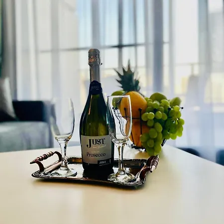 Caesar Marcellus 51 *