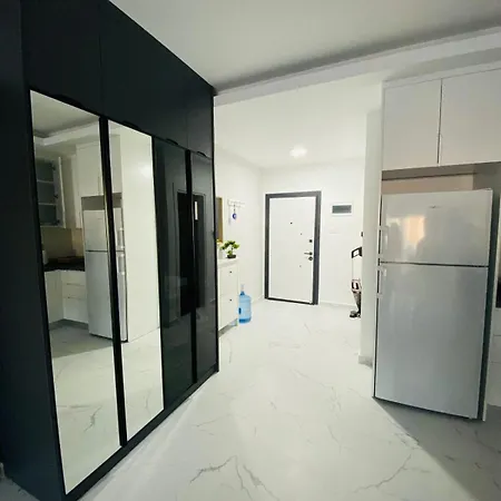 Caesar Marcellus 51 Apartment